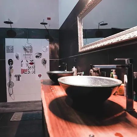 فندق مبيت وإفطار Loft غالاّراتي