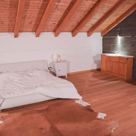 Loft غالاّراتي